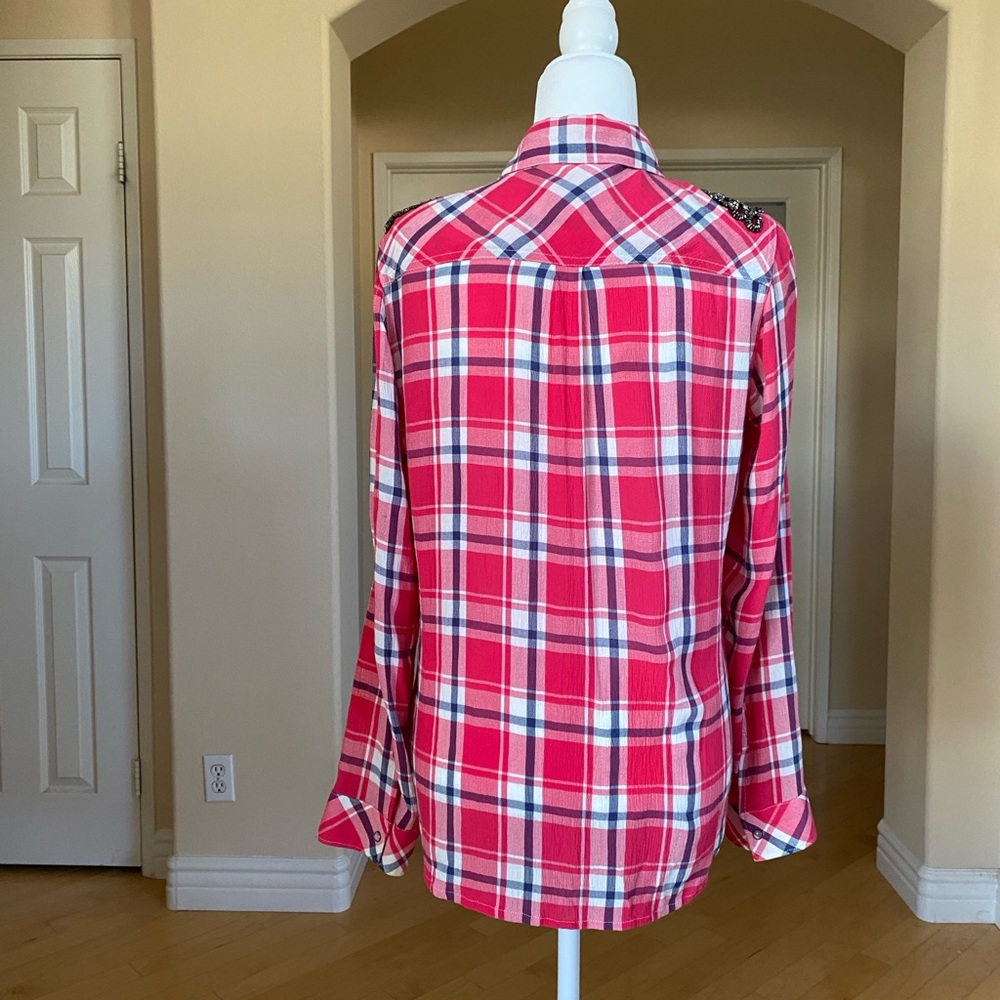 Guess Red Plaid Button-Up Shirt with Black Beaded Detail - Picture 3 of 8